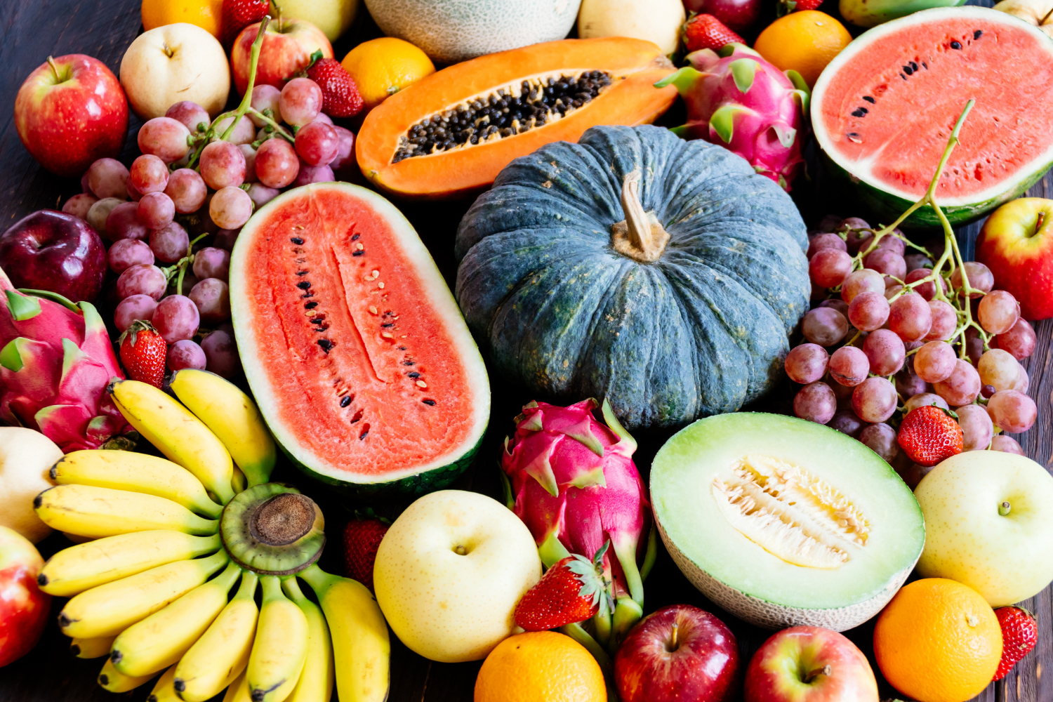  récoltes des légumes et des fruits de saison