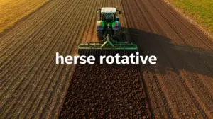 herse rotative vue aerienne tracteur sol fragmente